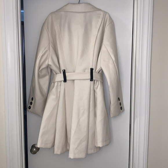 NWT Madden Girl by Steve Madden Pea Coat. Classic Black and White. NWT. 3X - Picture 4 of 12